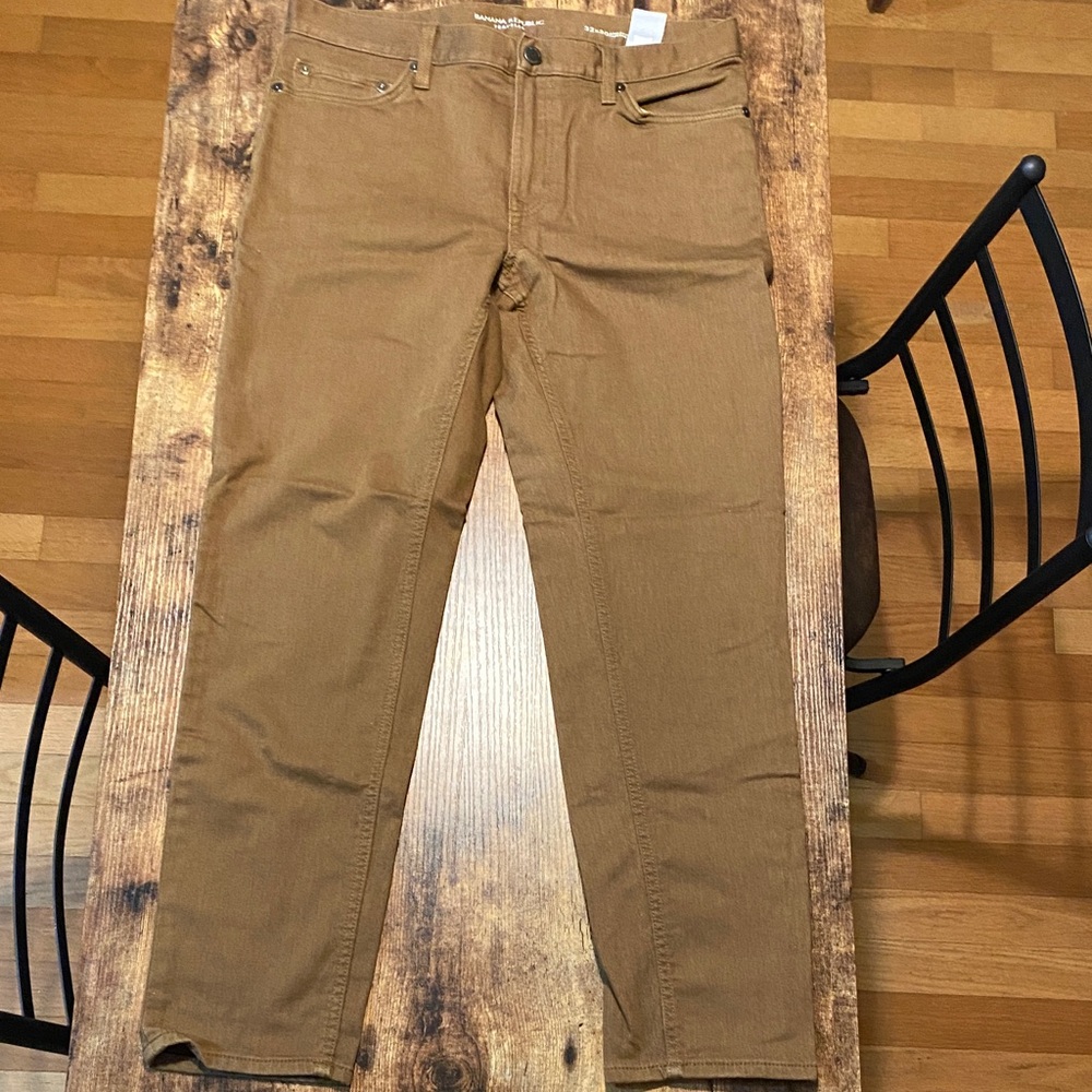 Banana Republic Traveler Dark Brown Trousers
